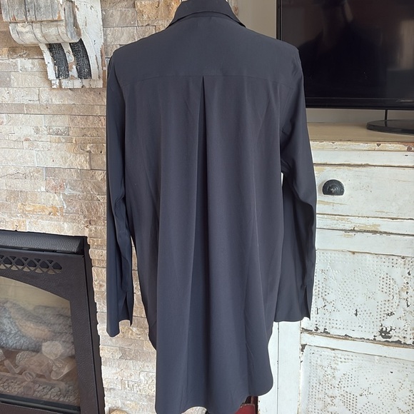Athleta black long sleeve button down hi lo versatile shirt blouse stretch - Picture 11 of 16